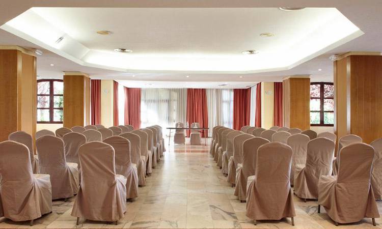 Sala Fórum Hotel ILUNION Golf Badajoz Badajoz Sala Fórum Hotel ILUNION Golf Badajoz Badajoz